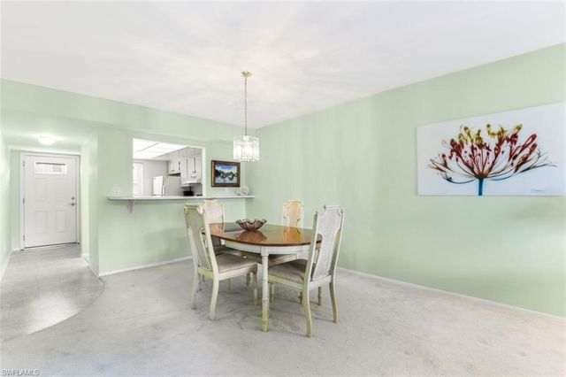 3150 Binnacle DR 217, Naples, FL 34103
