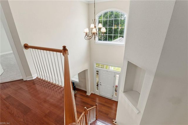 1237 Spruce LN, Chesapeake, VA 23320
