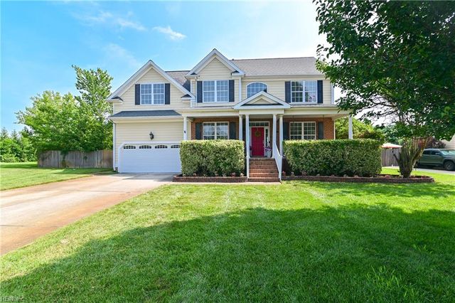 1237 Spruce LN, Chesapeake, VA 23320