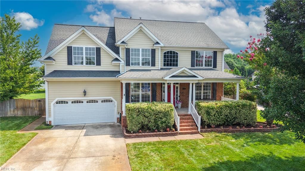 1237 Spruce LN, Chesapeake, VA 23320