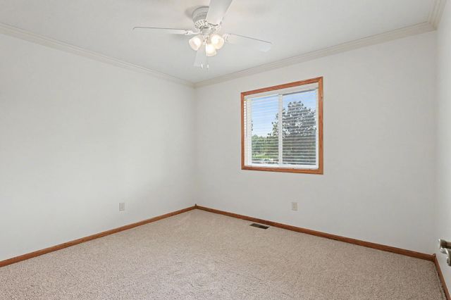 1323 S Threewood St, Wichita, KS 67235