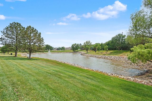 1323 S Threewood St, Wichita, KS 67235