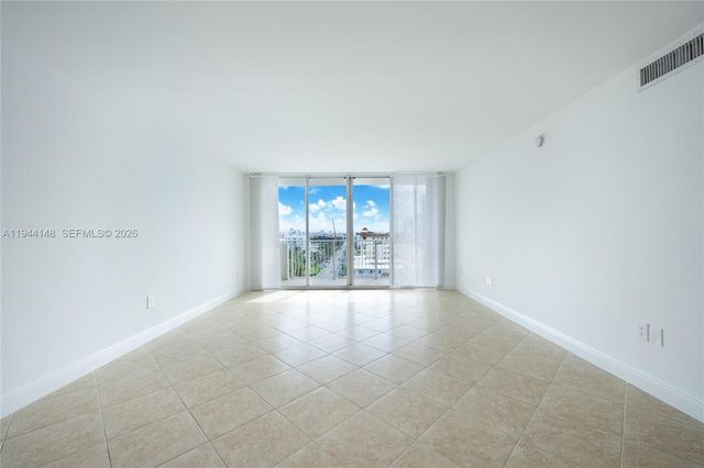 10350 W Bay Harbor Dr 9N, Bay Harbor Islands, FL 33154