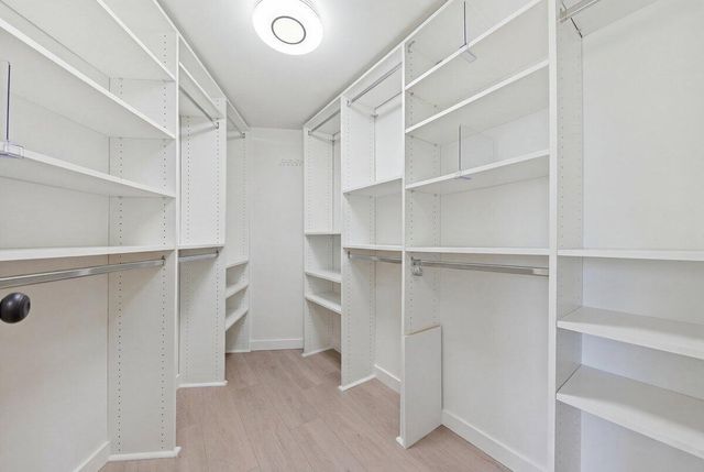 5420 N Ocean Drive 1702, Singer Island, FL 33404