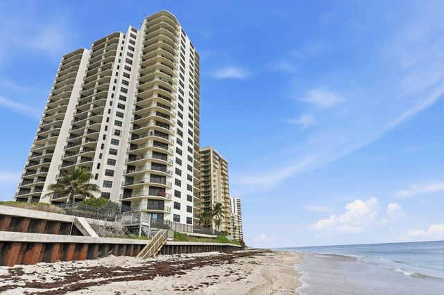 5420 N Ocean Drive 1702, Singer Island, FL 33404