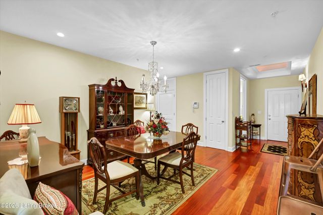 2001 Lancashire Ave 207, Louisville, KY 40205