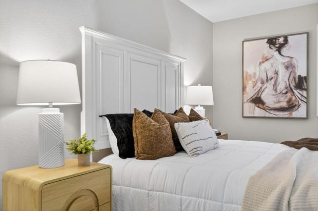 8840 Villa La Jolla 108, La Jolla, CA 92037