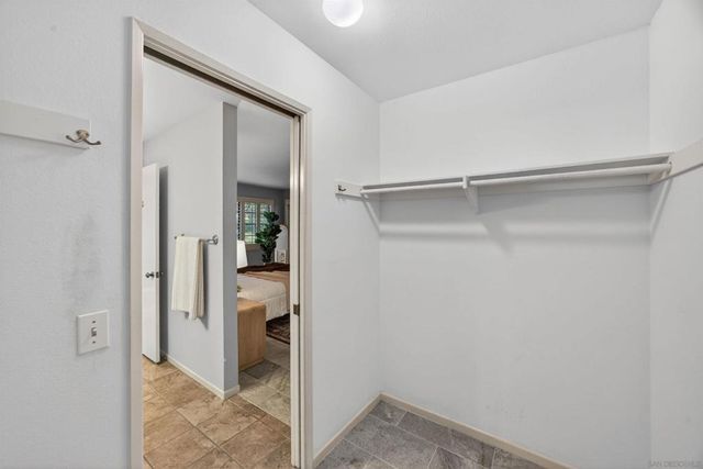 8840 Villa La Jolla 108, La Jolla, CA 92037