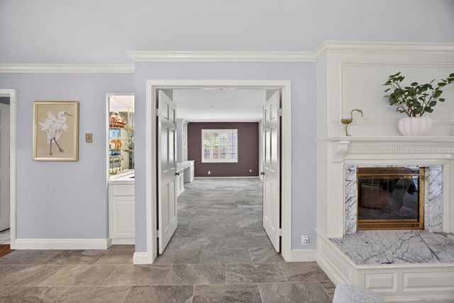8840 Villa La Jolla 108, La Jolla, CA 92037