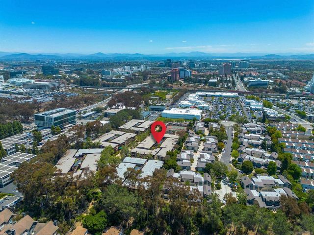 8840 Villa La Jolla 108, La Jolla, CA 92037