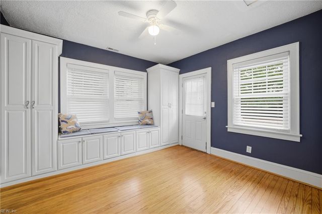 9609 8th Bay ST, Norfolk, VA 23518