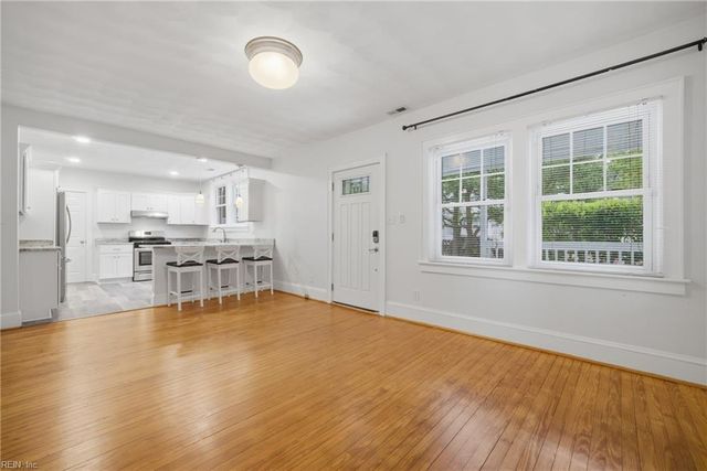 9609 8th Bay ST, Norfolk, VA 23518