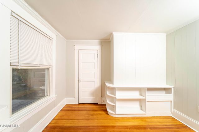 226 6th Avenue, Troy, NY 12180