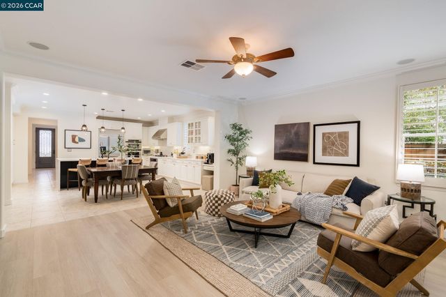 2208 Genoa St, Danville, CA 94506