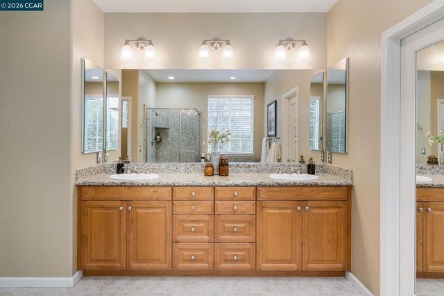 2208 Genoa St, Danville, CA 94506