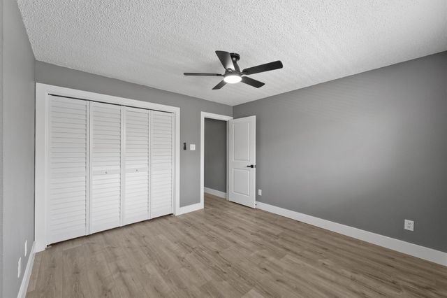 2831 Panagard Drive 39, Houston, TX 77082