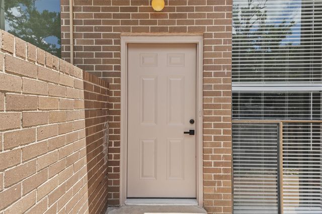 2831 Panagard Drive 39, Houston, TX 77082