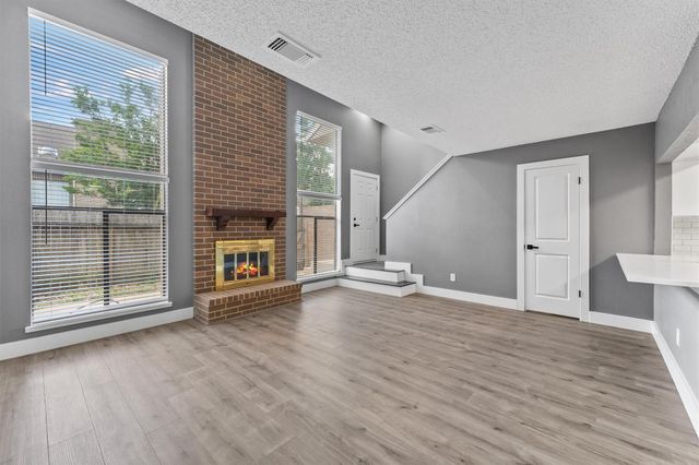 2831 Panagard Drive 39, Houston, TX 77082