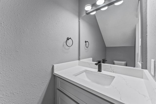 2831 Panagard Drive 39, Houston, TX 77082