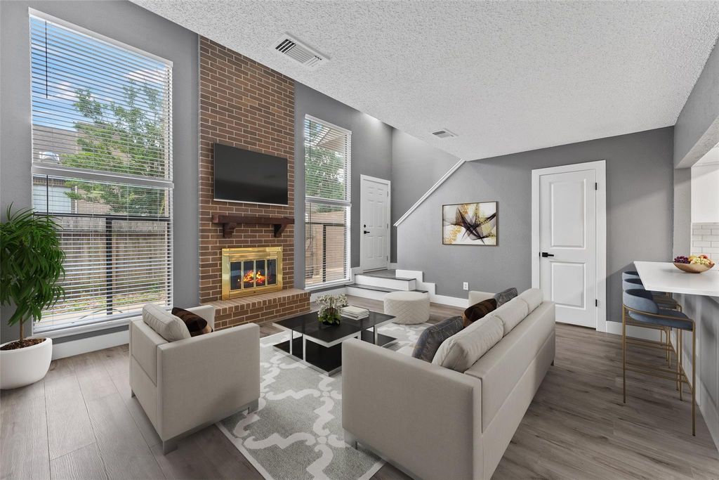 2831 Panagard Drive 39, Houston, TX 77082