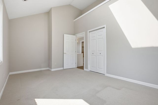 14 Pleasant St, North Reading, MA 01864