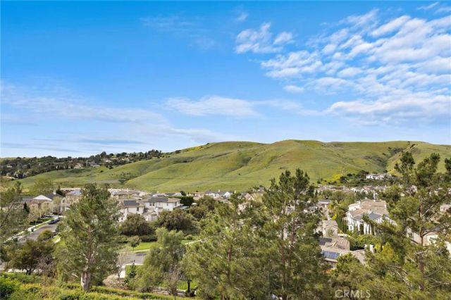 33 Christopher Street, Ladera Ranch, CA 92694