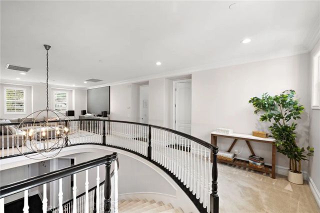 33 Christopher Street, Ladera Ranch, CA 92694