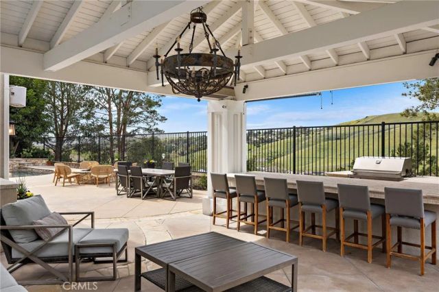 33 Christopher Street, Ladera Ranch, CA 92694