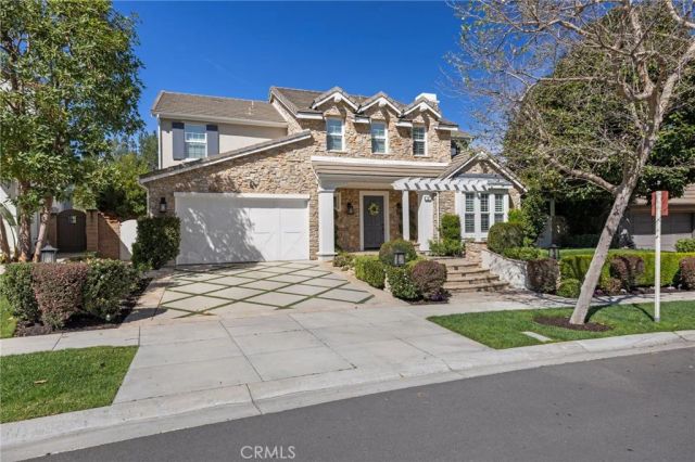 33 Christopher Street, Ladera Ranch, CA 92694