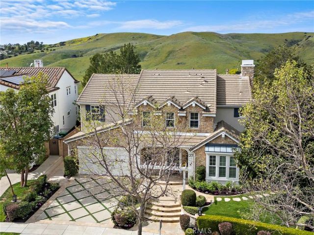 33 Christopher Street, Ladera Ranch, CA 92694