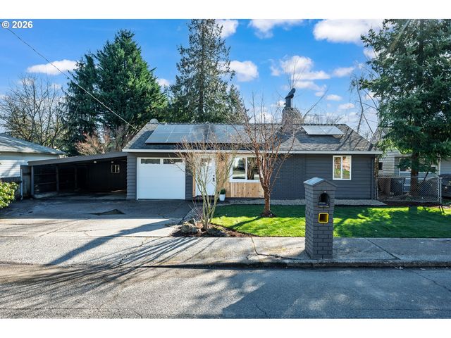 12530 Se MARKET St, Portland, OR 97233