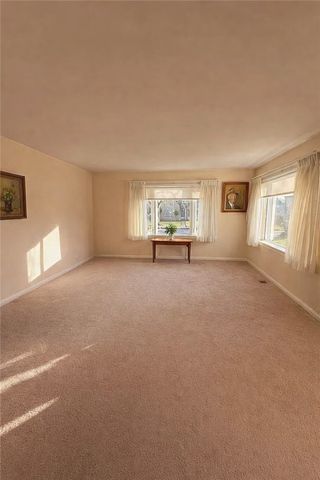 76 1st Ave, Greenville Boro, PA 16125