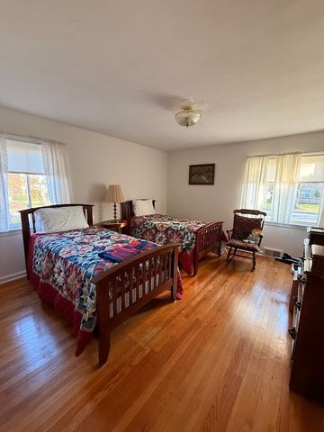 76 1st Ave, Greenville Boro, PA 16125