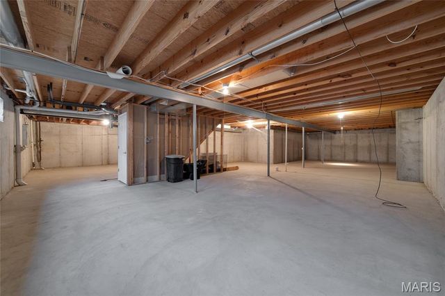 3515 Eagles Hill Ridge, St Charles, MO 63303