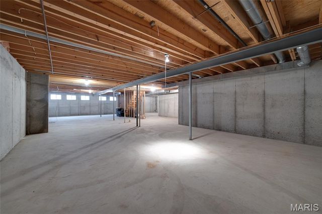 3515 Eagles Hill Ridge, St Charles, MO 63303