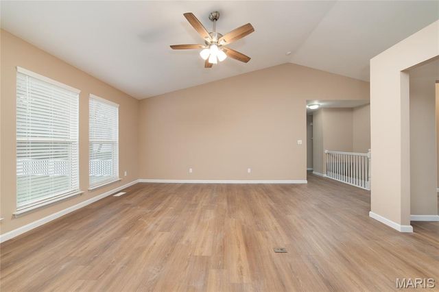 3515 Eagles Hill Ridge, St Charles, MO 63303