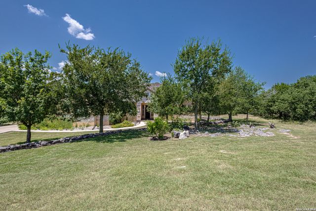 1231 Porto Pt, New Braunfels, TX 78132