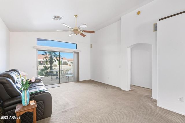 8746 W LISBON Lane W, Peoria, AZ 85381
