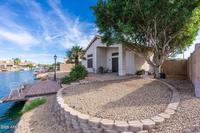 8746 W LISBON Lane W, Peoria, AZ 85381