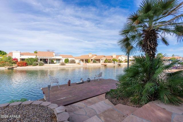 8746 W LISBON Lane W, Peoria, AZ 85381