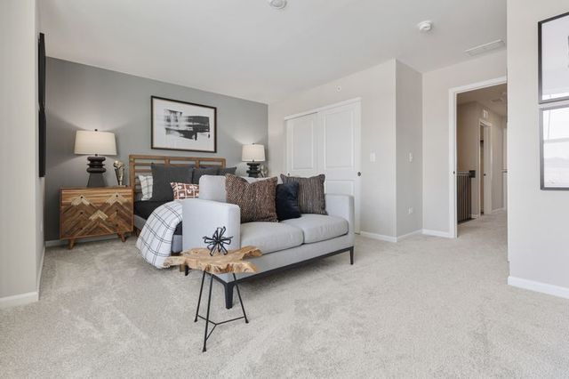 10191 McMahon Way, Huntley, IL 60142