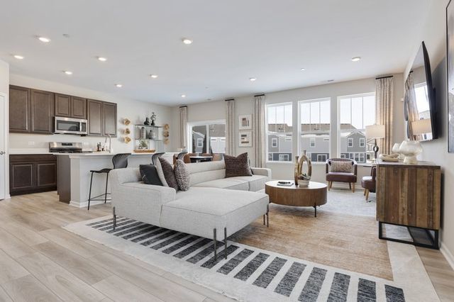 10191 McMahon Way, Huntley, IL 60142