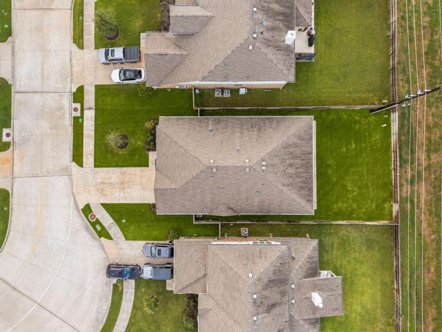 1705 Diamond Mountain Drive, Rosharon, TX 77583