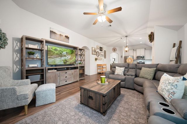 1705 Diamond Mountain Drive, Rosharon, TX 77583