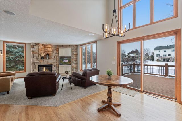 13578 Foxberry Road, Savage, MN 55378