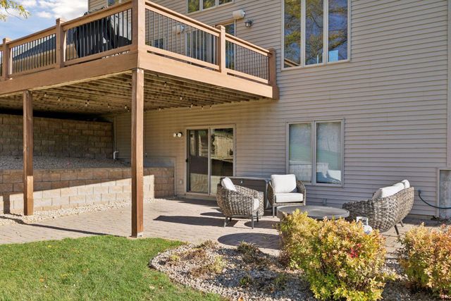 13578 Foxberry Road, Savage, MN 55378