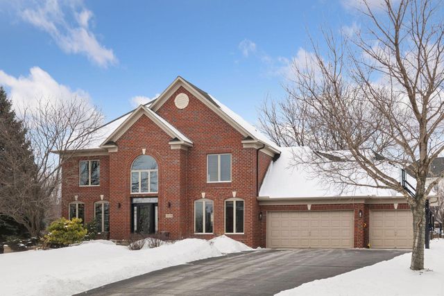 13578 Foxberry Road, Savage, MN 55378