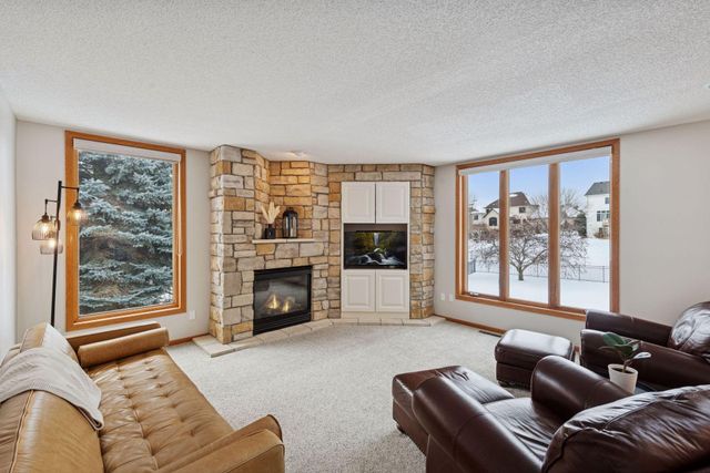 13578 Foxberry Road, Savage, MN 55378