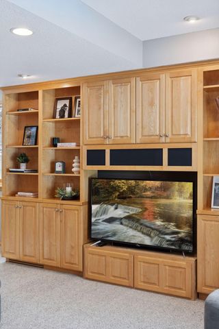 13578 Foxberry Road, Savage, MN 55378