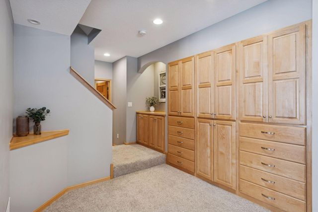 13578 Foxberry Road, Savage, MN 55378